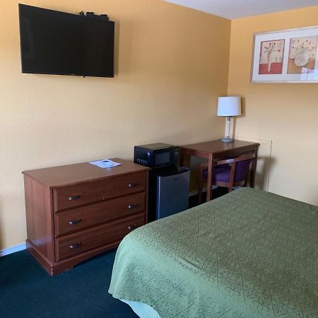 La Vista Inn Clovis Εξωτερικό φωτογραφία