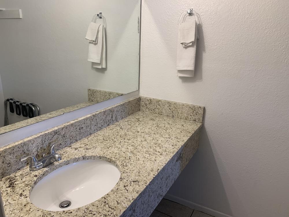 La Vista Inn Clovis Εξωτερικό φωτογραφία