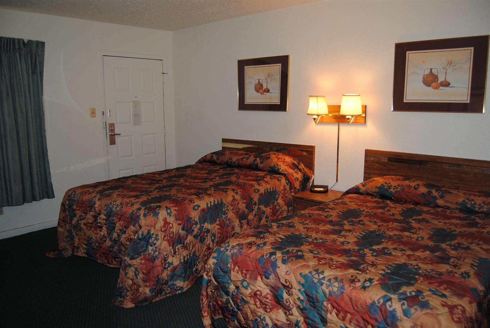 La Vista Inn Clovis Εξωτερικό φωτογραφία